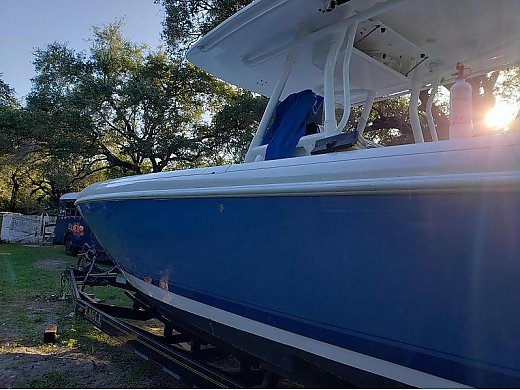 2012 Intrepid 327 Center Console