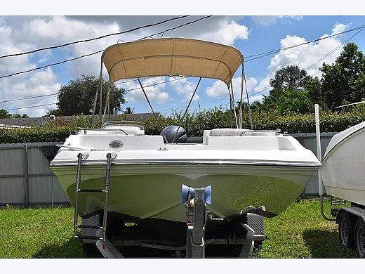 2017 Hurricane Sundeck Sport 188...