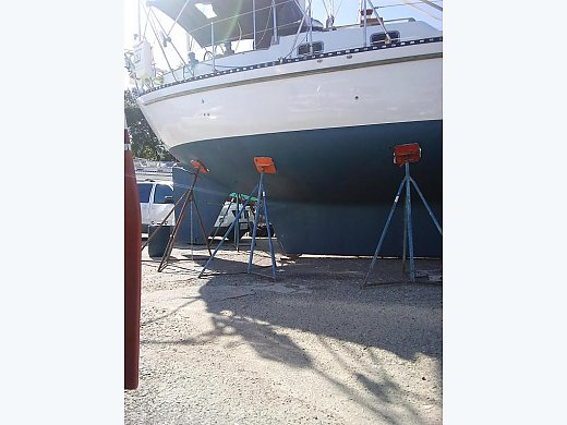 1985 Tayana Vancouver 42