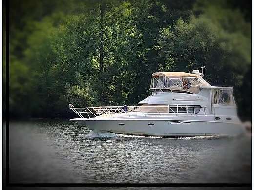2000 Silverton 422 Motor Yacht