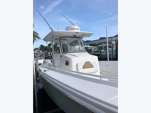 2017 Edgewater 320CC