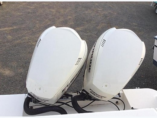 2005 Hydra-Sports VX2500