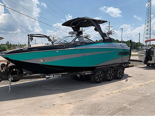 2019 Malibu M235