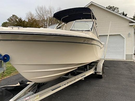 2012 Grady-White Freedom 225