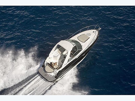2017 Monterey 295 Sport Yacht
