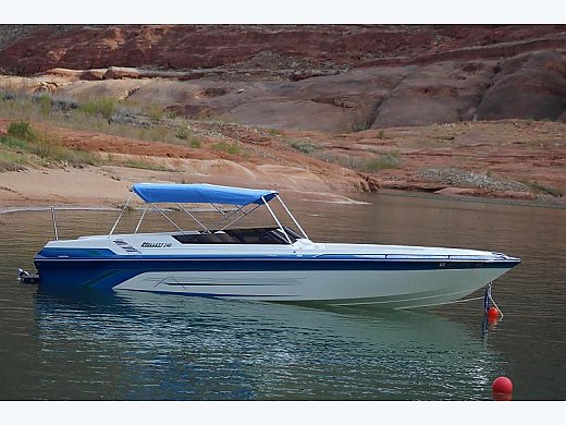 1995 Hallett 240