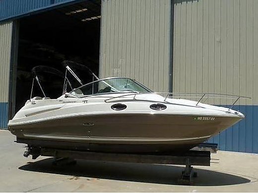 2006 Sea Ray 240 Sundancer