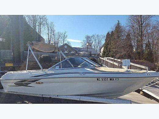 2001 Sea Ray 180 Bowrider