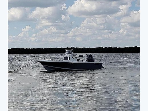 2018 Tidewater 1800 Bay Max