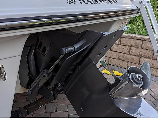2006 Four Winns 220 Horizon SS