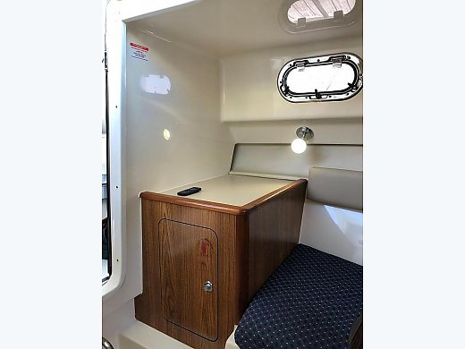 2009 Pursuit OS 255 Offshore