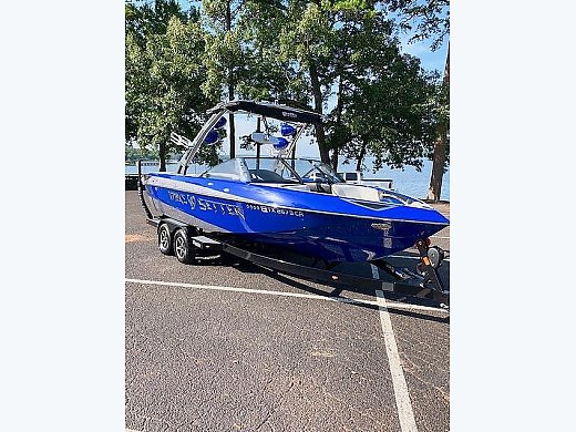 2013 Malibu Wakesetter 23 LSV
