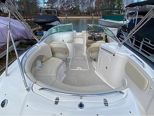 2004 Chaparral Sunesta 254
