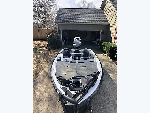 2013 Skeeter TZX 190