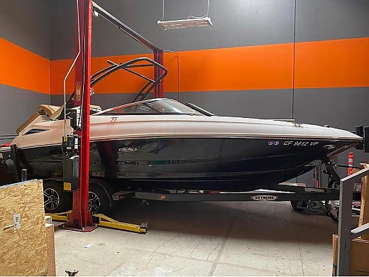 2014 Sea Ray 240 Sundeck