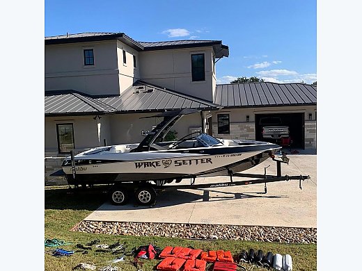 2012 Malibu Wakesetter 247 LSV