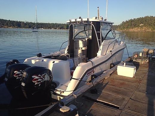 2006 Boston Whaler 255 Conquest