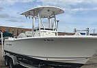 Sea Hunt Triton 225 2016