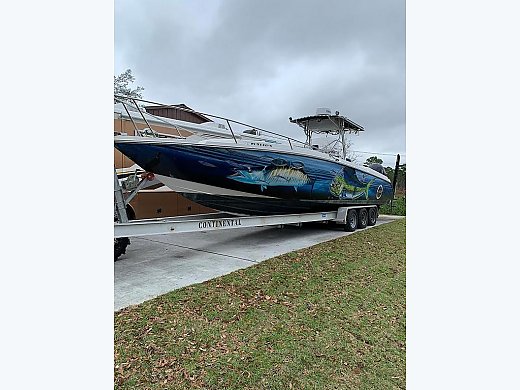 1998 Donzi 3300 Center Console