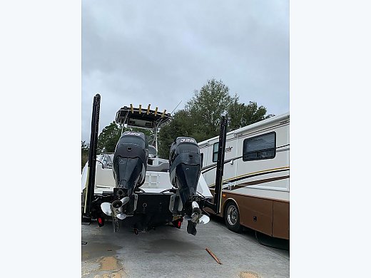 1998 Donzi 3300 Center Console