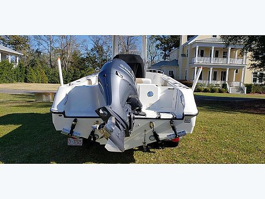 2014 Edgewater 208CC