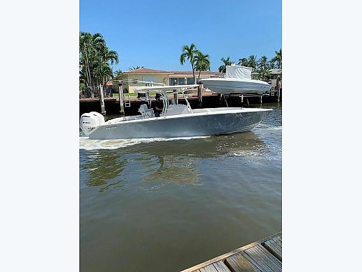 2019 Jupiter 30 HFS
