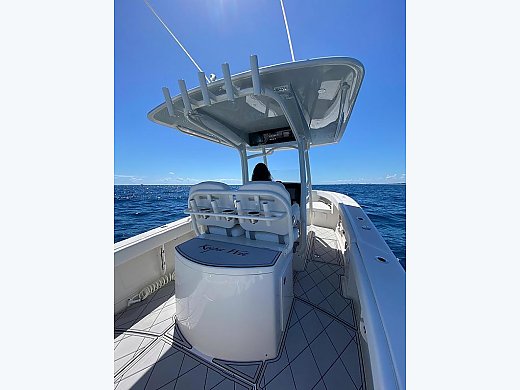 2019 Jupiter 30 HFS