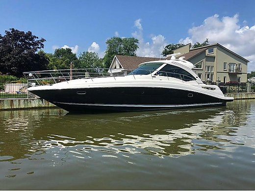 2012 Sea Ray 500 Sundancer