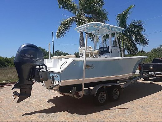2017 Sea Hunt Ultra 225