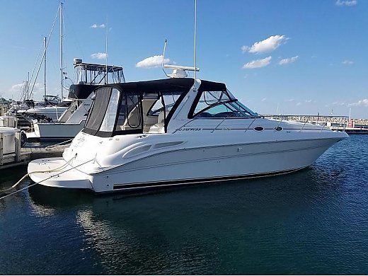 2000 Sea Ray 410 Express Cruiser