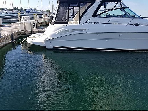 2000 Sea Ray 410 Express Cruiser