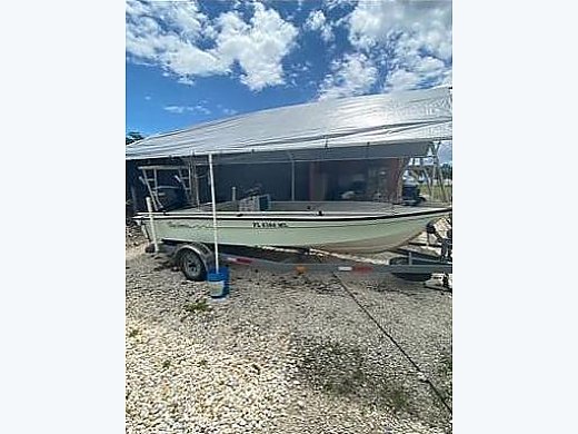 2000 Maverick Boat Co. Pro Serie...