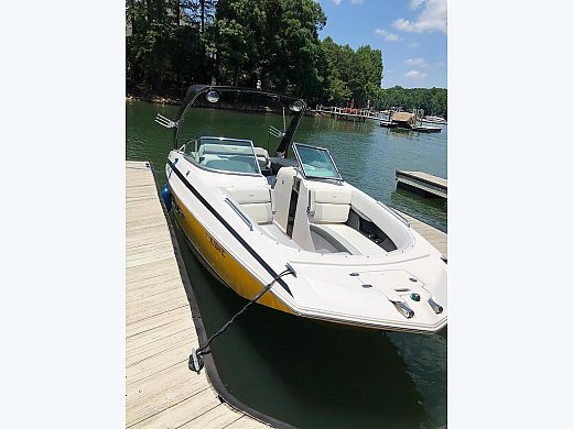 2012 Regal 2700 Regal