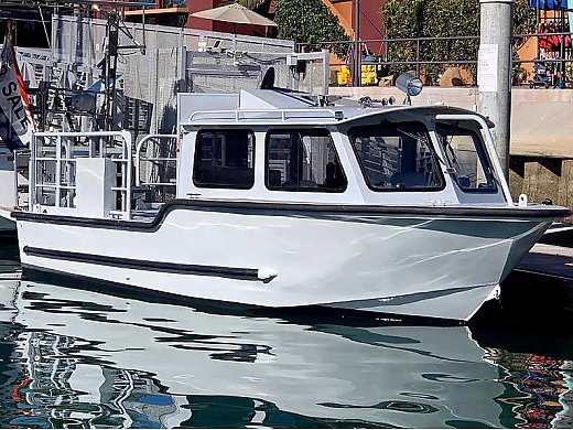 1992 Seaark 28 Commercial Dive
