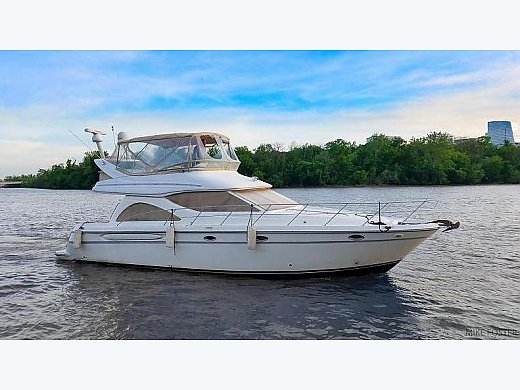2000 Maxum 4600 SCB