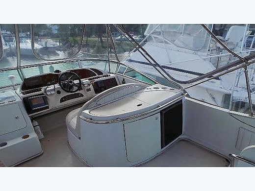 2000 Maxum 4600 SCB
