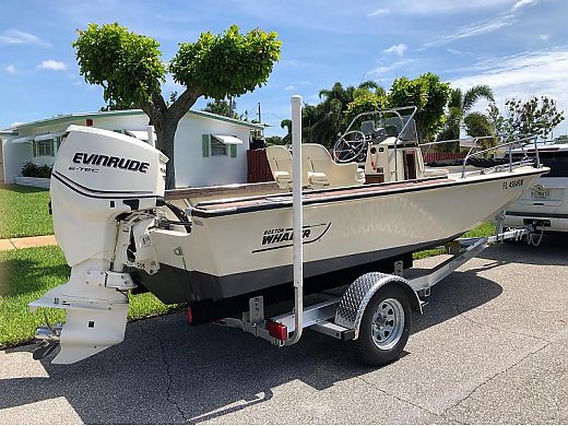 1987 Boston Whaler Outrage 18