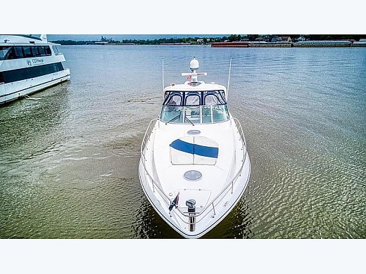 2007 Cruisers Yachts 460 Express