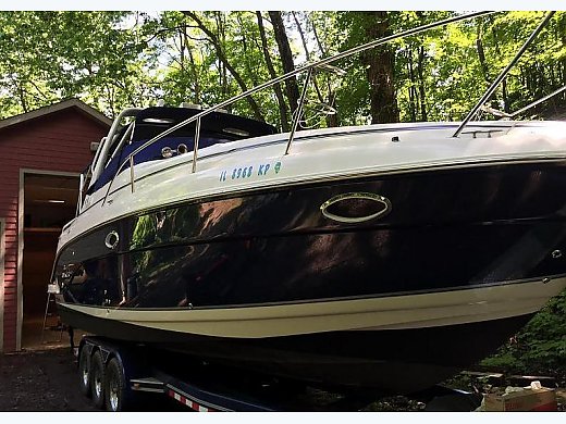 2006 Rinker 300 Express Cruiser