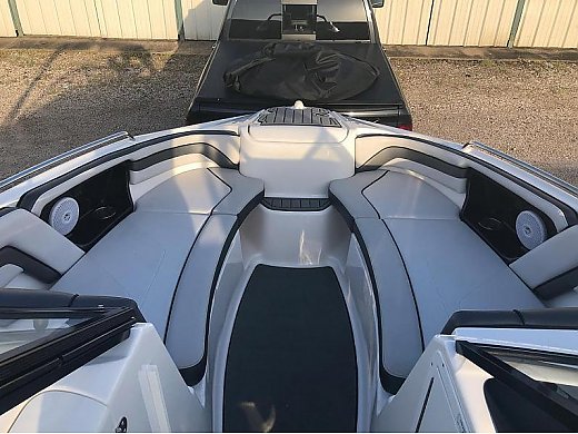 2017 Yamaha AR240