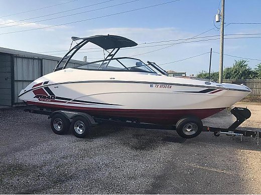 2017 Yamaha AR240