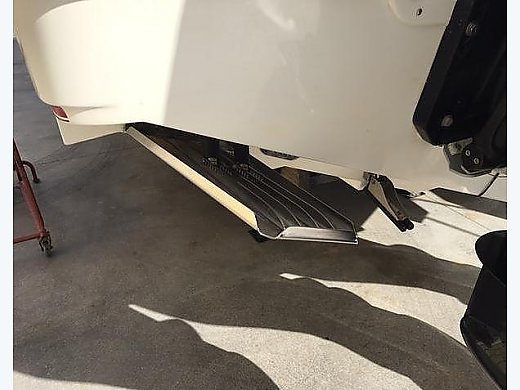 2010 Boston Whaler 370 Outrage