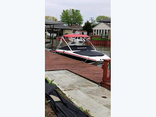 2005 Mastercraft Maristar 280 SS...