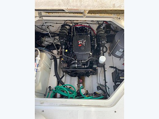 2005 Sea Ray 270 Amberjack