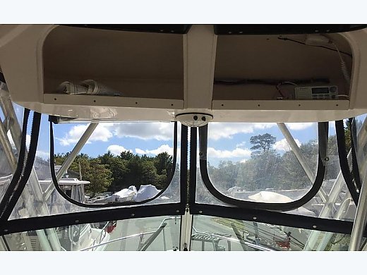 2001 Grady-White 232 Gulfstream