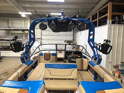 2018 Nautique Super Air Nautique...