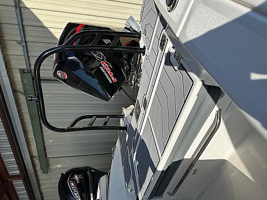 Nautic Star 251 Hybrid