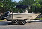 Boston Whaler 210 CC 2015