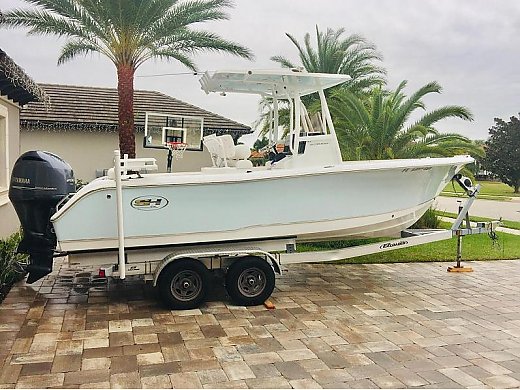 2018 Sea Hunt Ultra 234